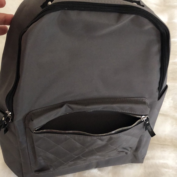 DSW - Picture 6 of 8